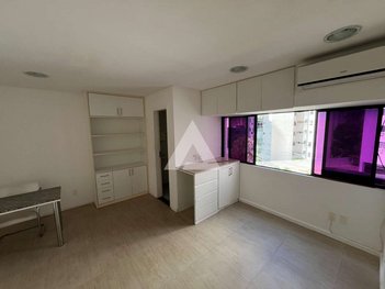 office em Rua Humberto de Campos, Graça - Salvador - BA