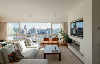 apartment em Rua Cândido Silveira, Auxiliadora - Porto Alegre - RS