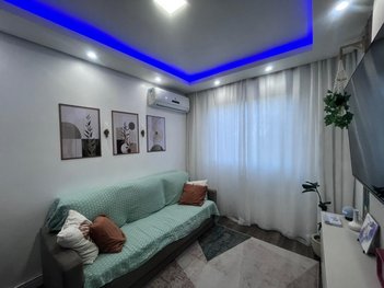 apartment em Rua Doutor Otávio Santos, Jardim Sabará - Porto Alegre - RS