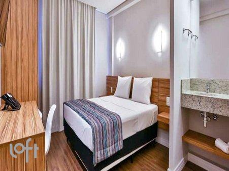 AV Doutor Vladimir Babkov - facade02.jpg