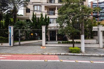 apartment em Avenida Miruna, Indianópolis - São Paulo - SP