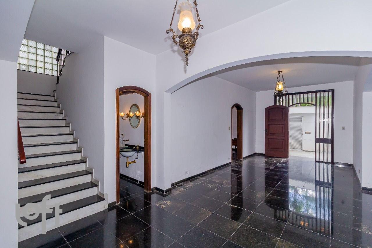 02-CASA-4D-ALTO-DE-PINHEIROS-SAO-PAULO-10ky5kg
