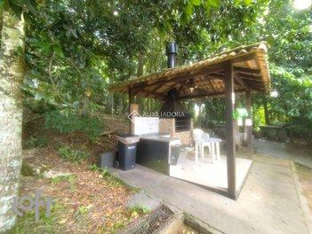 apartment em João Pio Duarte Silva, Córrego Grande - Florianópolis - SC