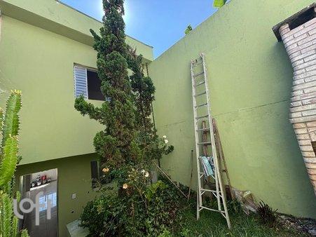 Rua General Rocha Calado - facade01.jpg