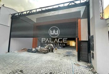 commercial_building em Rua Dona Santina, Vila Rezende - Piracicaba - SP
