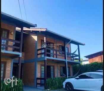 house em dos Surfistas, Retiro - Florianópolis - SC