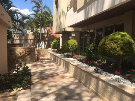 Condomínio Residencial Villa Flora - Rua Engenheiro Domício de L ...