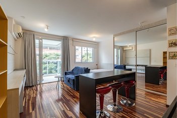 apartment em Rua Paraíso, Jardim Portal I e II - São Paulo - SP