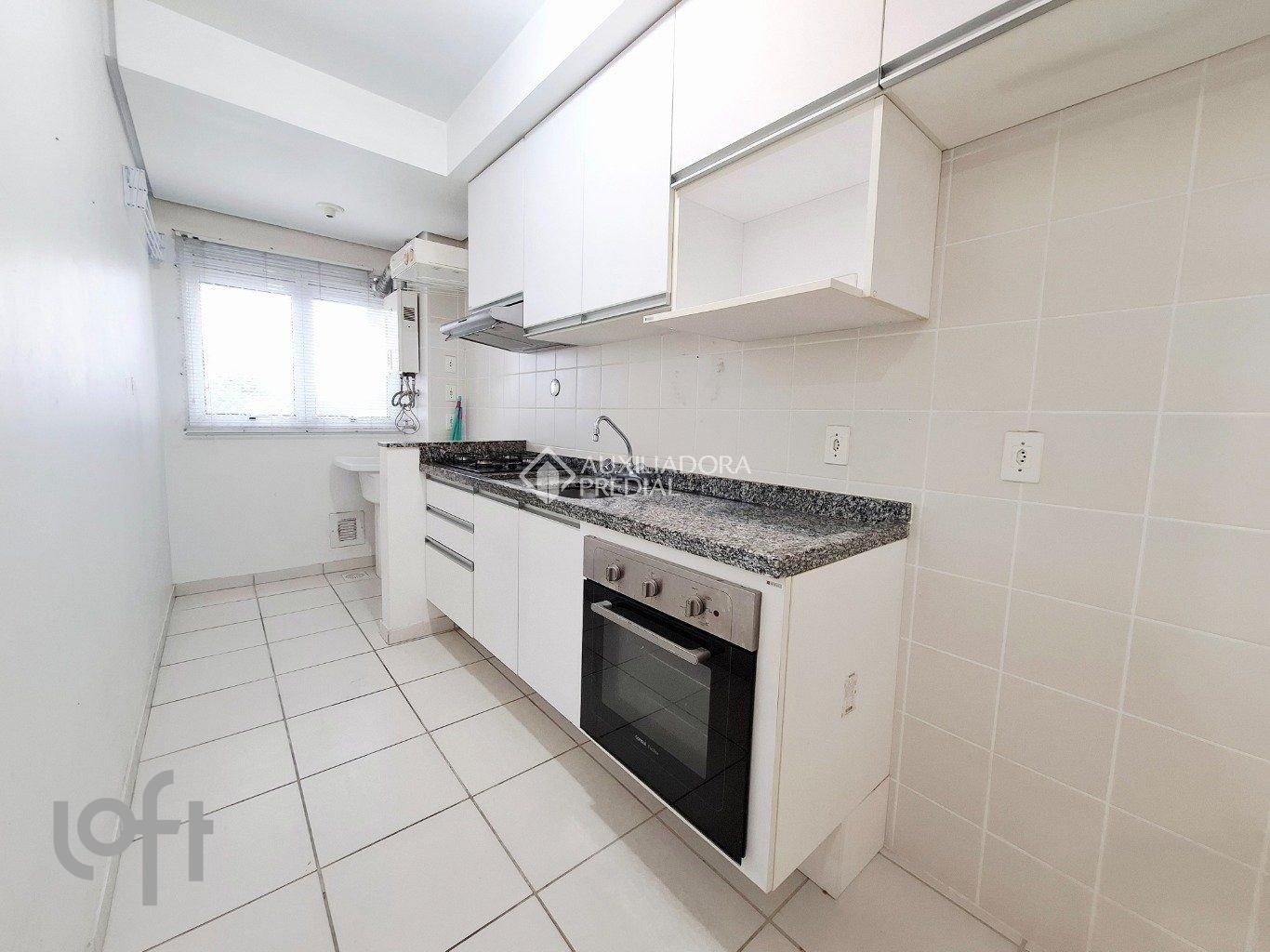 COZINHA E ÁREA DE SERVIÇO