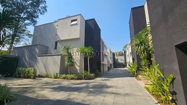 house em Rua José Gambarini, Jardim Cordeiro - São Paulo - SP
