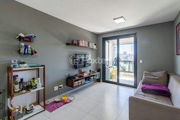 apartment em Avenida Brigadeiro Luís Antônio, República - São Paulo - SP