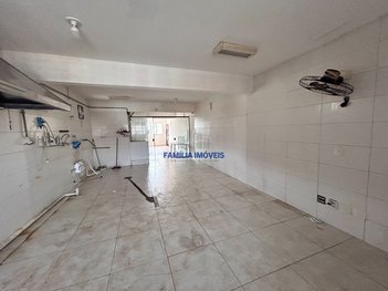 commercial_building em Senador Feijó, Vila Mathias - Santos - SP