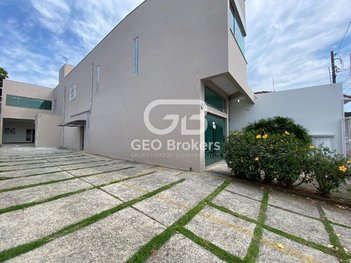 office em Rua Treze de Maio, Centro - Jacareí - SP