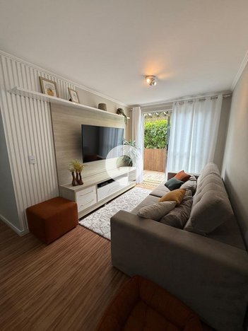 apartment em Rua Rezala Simão, Santa Quitéria - Curitiba - PR