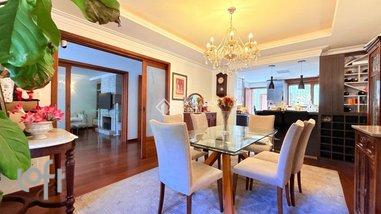 house em Portugal, Higienópolis - Porto Alegre - RS