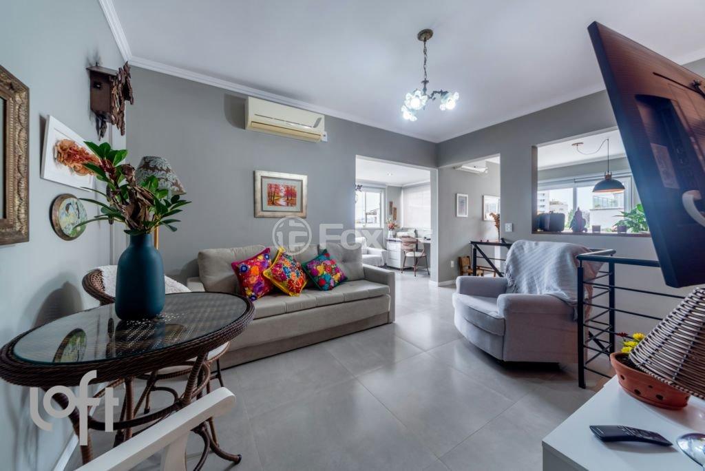 21-Joao Wallig 687_503D (Doris).jpg