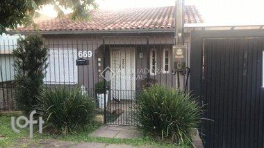 house em Rua Gregório da Fonseca, Nonoai - Porto Alegre - RS