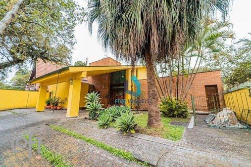 Avenida Eugênio Bartolomai - facade01.jpg