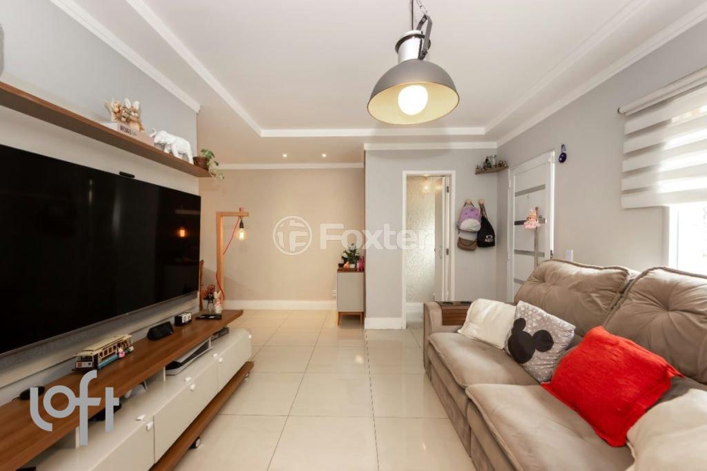 1712946032626-casa_sobrado_em_condominio_3_dormitorios_1_suite_e_3_vagas_de_garagem_jardim_prudencia_rua_salgueiral_r_740_4_.jpeg