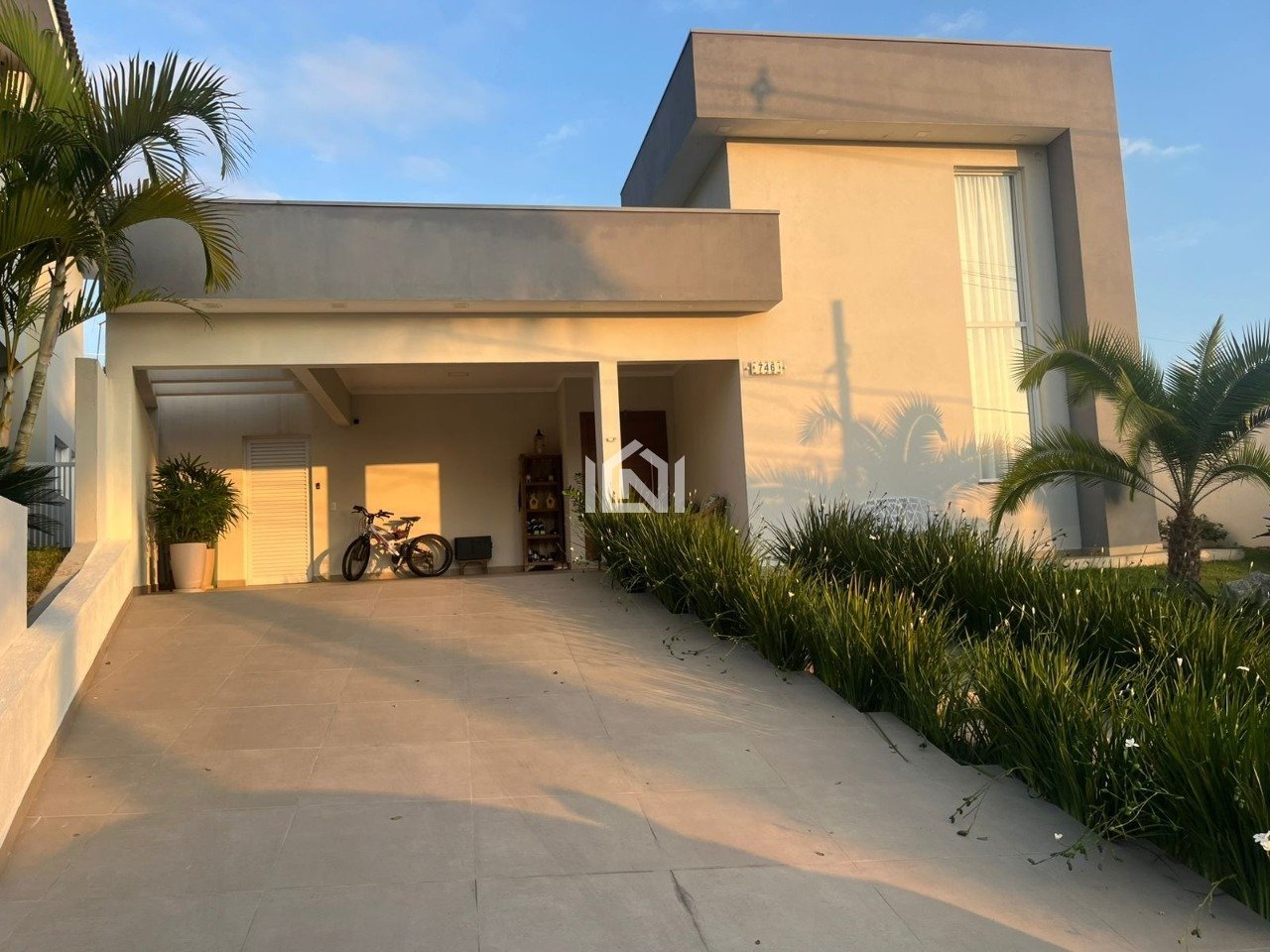 casa a venda no santa adelia - fachada