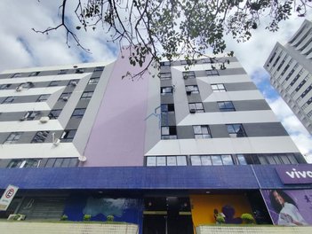 office em Praça Gil Moreira, Recreio - Vitória da Conquista - BA