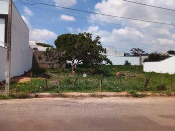 land_lot em Rua Arassy, Jardim Karaíba - Uberlândia - MG