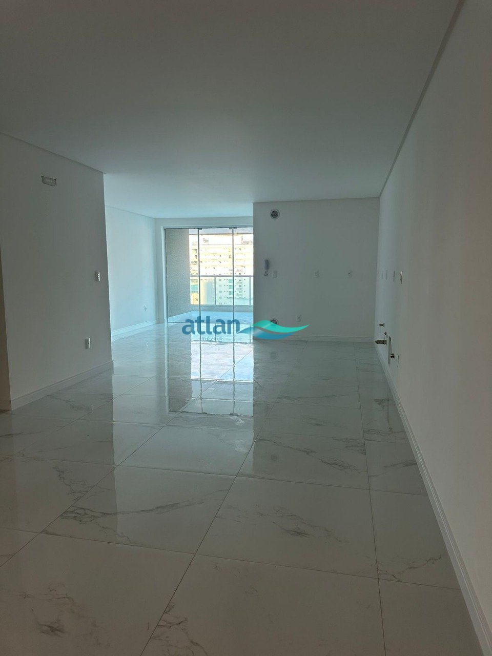 (4)apartamento em Itapema SC-Sanviovese Residencial