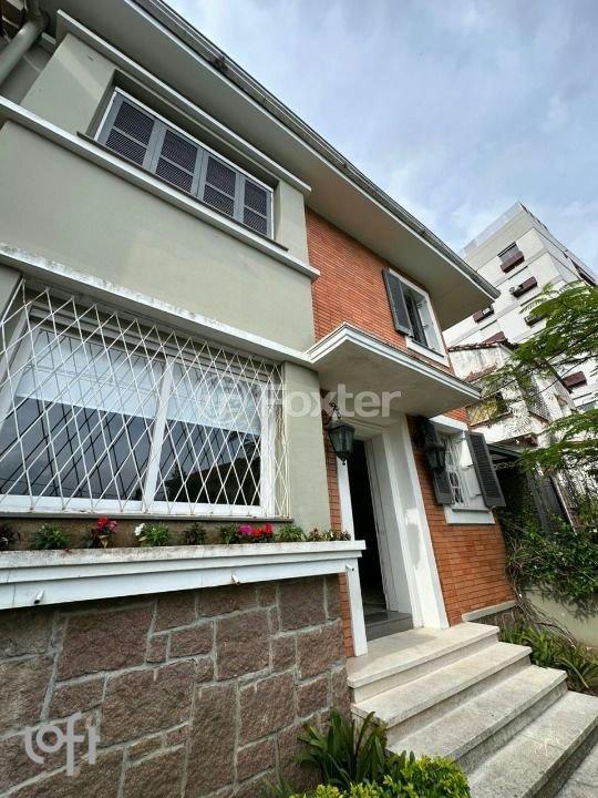 WhatsApp Image 2025-12-01 at 16.40.03_cleanup.jpeg