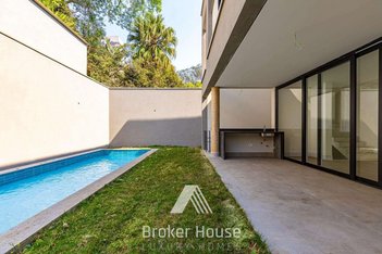 house em Rua Comendador Elias Zarzur, Santo Amaro - São Paulo - SP
