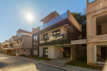 house em Avenida Cândido Hartmann, Bigorrilho - Curitiba - PR