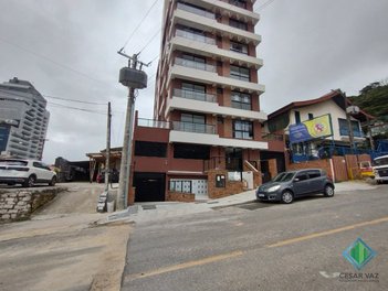 apartment em Irmão Joaquim, Centro - Florianópolis - SC