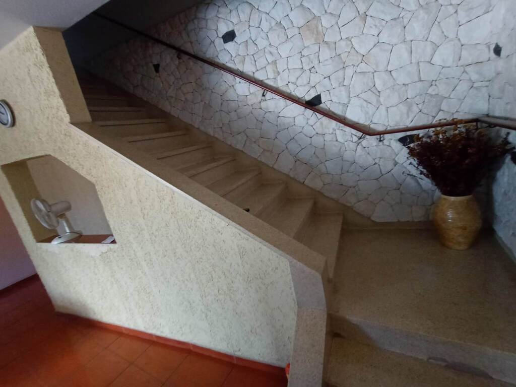 img2