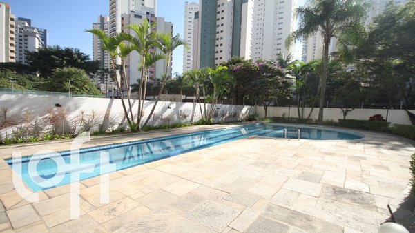 Rua Ernesto de Oliveira - facade12.jpg
