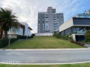 land_lot em Rua Mathias Olinger, Centro - Itajaí - SC