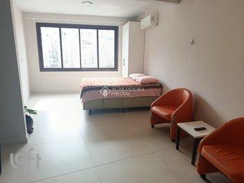 apartment em Rua General Lima e Silva, Centro - Porto Alegre - RS