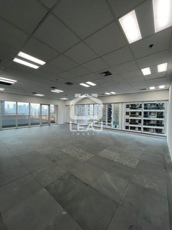 office em Rua Bacaetava, Vila Gertrudes - São Paulo - SP