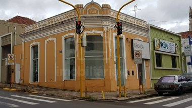 office em Visconde do Rio Branco, Centro - Jaú - SP