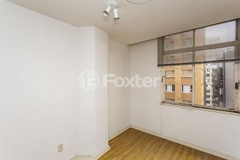 office em Rua General Andrade Neves, Centro Histórico - Porto Alegre - RS