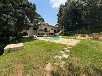 house em Alameda Arnaldo Guinle, Granja Guarani - Teresópolis - RJ