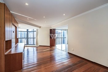 apartment em Rua Coronel Dulcídio, Água Verde - Curitiba - PR