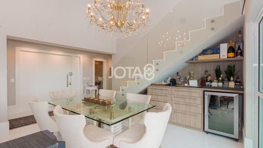 apartment em Rua Professor Pedro Viriato Parigot de Souza, Mossunguê - Curitiba - PR