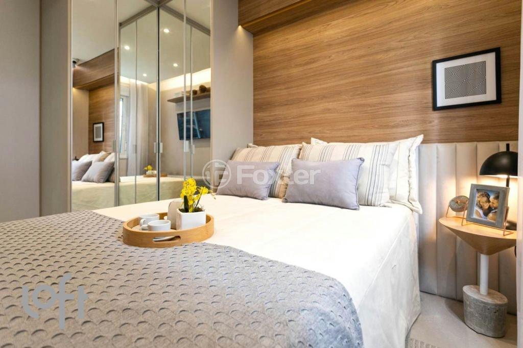 quarto-aconchegante-com-cama-de-casal-e-decoracao-moderna.jpeg