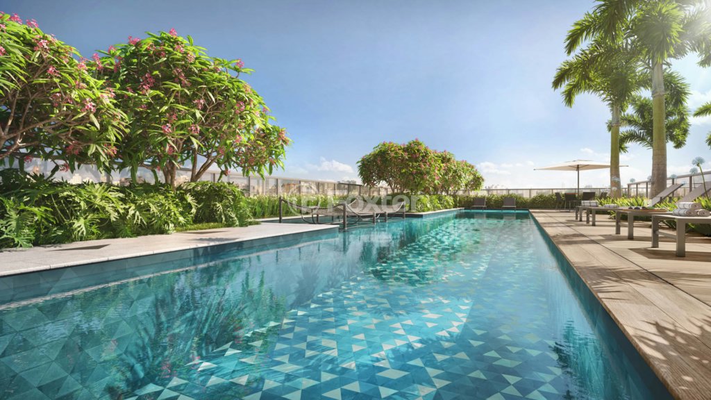 piscina-com-vista-panoramica-e-deck-de-madeira