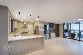 apartment em Percy Withers, Agua Verde - Curitiba - PR