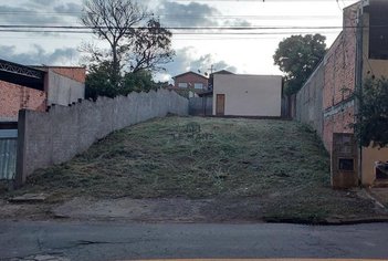 house em Avenida Adiel Paes Zamith, Loteamento Santa Rosa - Piracicaba - SP