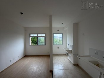 apartment em Avenida Paulo Roberto Vidal, Bela Vista - Palhoça - SC