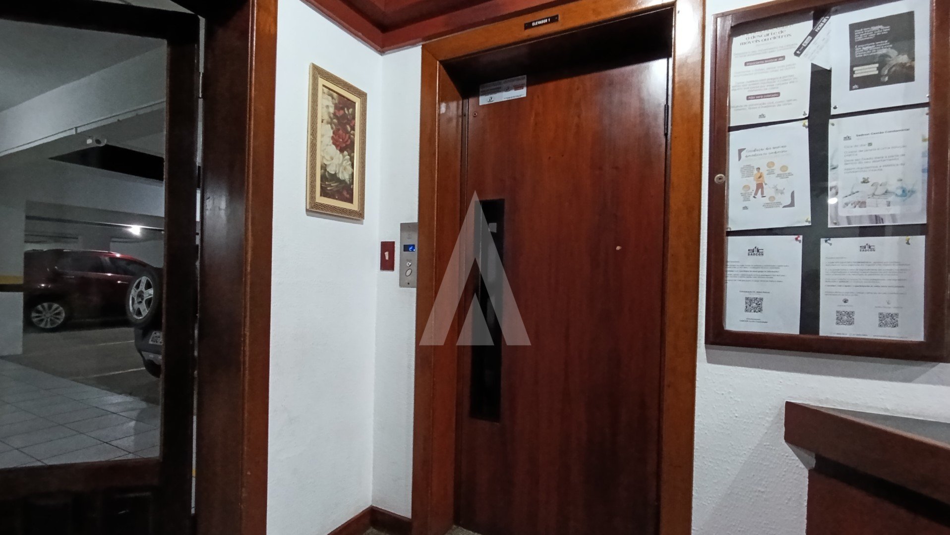 ACESSO AO ELEVADOR