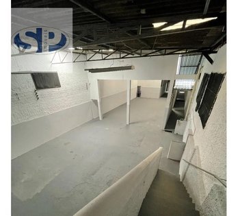 industrial em Rua Quinta de Santa Luzia, Vila Baby - São Paulo - SP