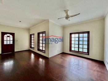 house em Rua Olivério Cromwell, Vila Zezé - Jacareí - SP