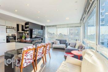 apartment em Rua Buenos Aires, Jardim Botânico - Porto Alegre - RS